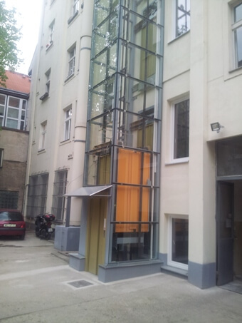 Stavba výtahu v Plzeňské ulici na Praze 5 3 Plzeňská 8